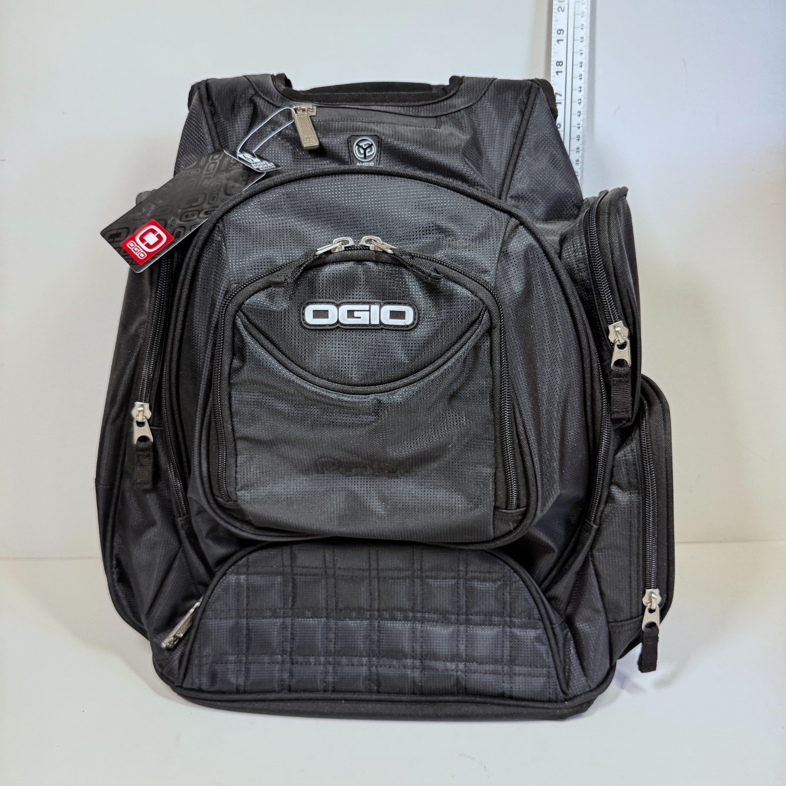 🔥 OGIO Metro Street Black Backpack w/ Audio Tech Laptop Pockets READ