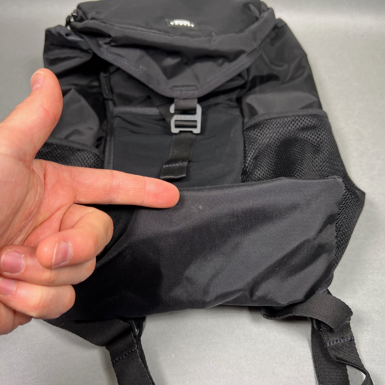 Oakley Clean Days Backpack Black 22L 100% Recycled Nylon Water Repellent MINT