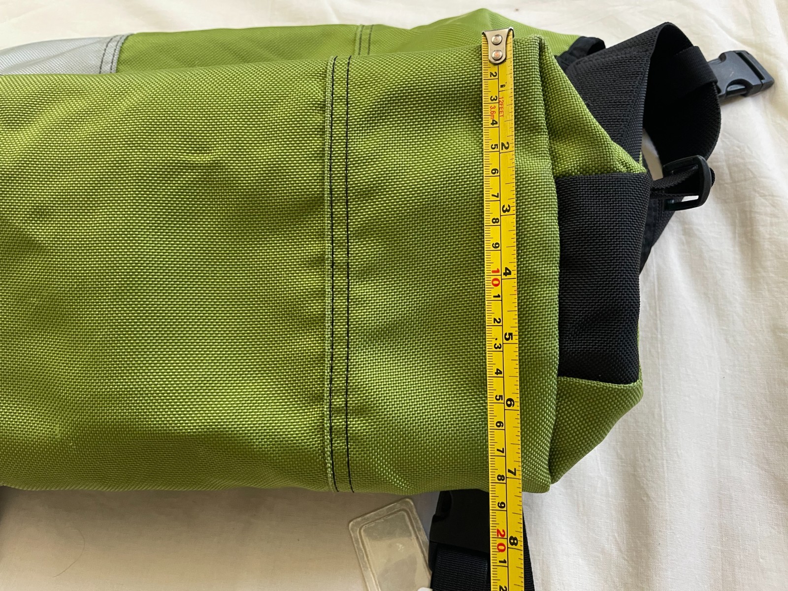 Timbuk2 Messenger Bag Medium Ballistic Green & Silver