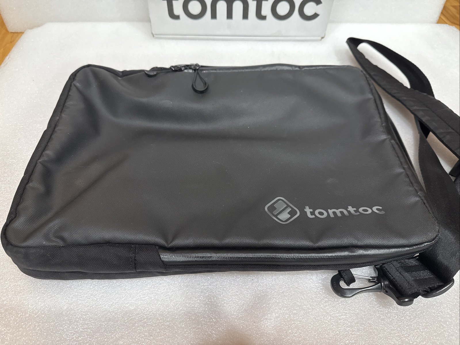 Tomtoc 360 Protective Slim Laptop Shoulder Bag for 16 & 15 inch MacBook Pro Air