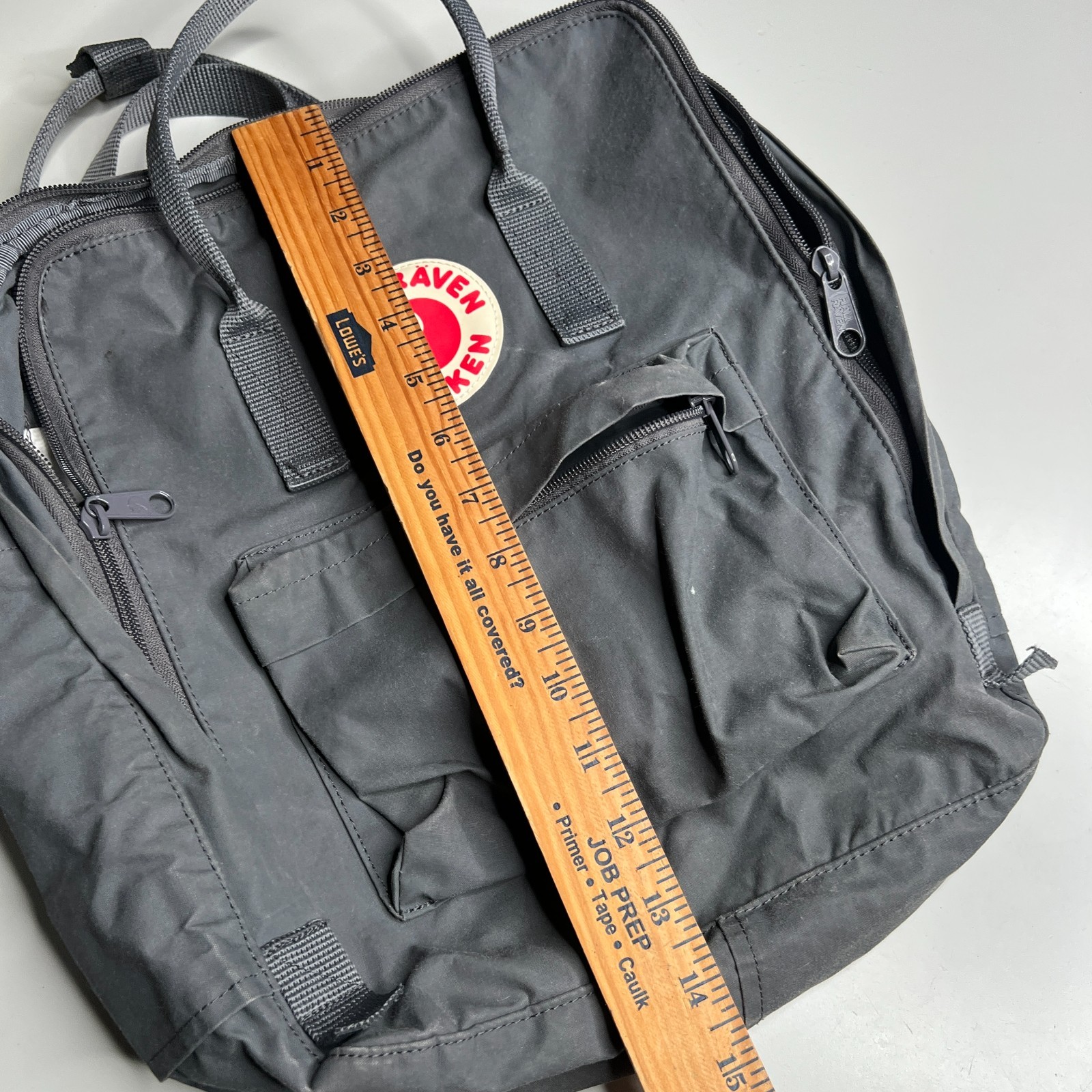 Fjallraven Kanken Classic Backpack Gray Iconic Fox Logo Sweden 23510