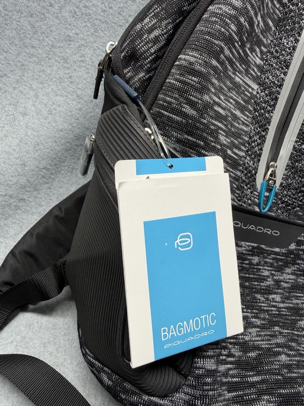 Piquadro Coleos CA3936OS37 Zaino Laptop Bag Built In USB And Micro USB 11L
