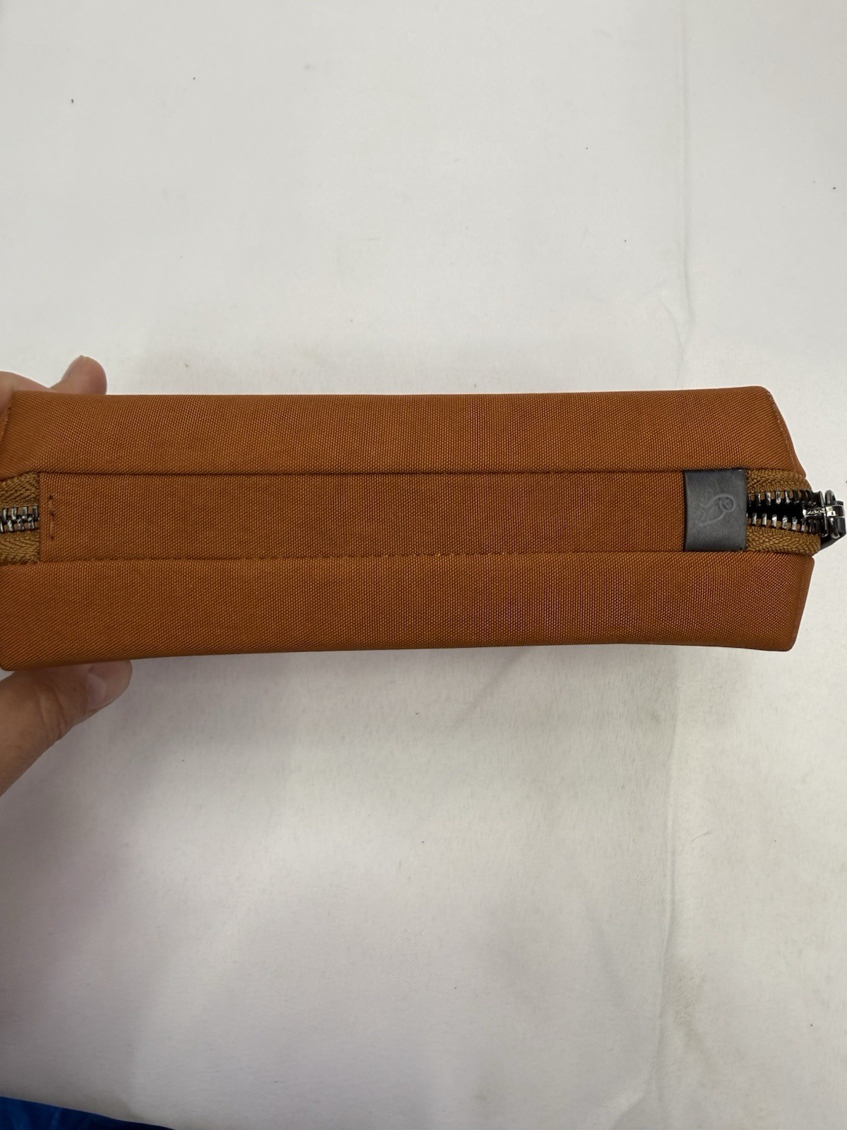 Bellroy Tech Kit Compact (Tech Accessories Organizer, Zipper Pouch) – Bronze