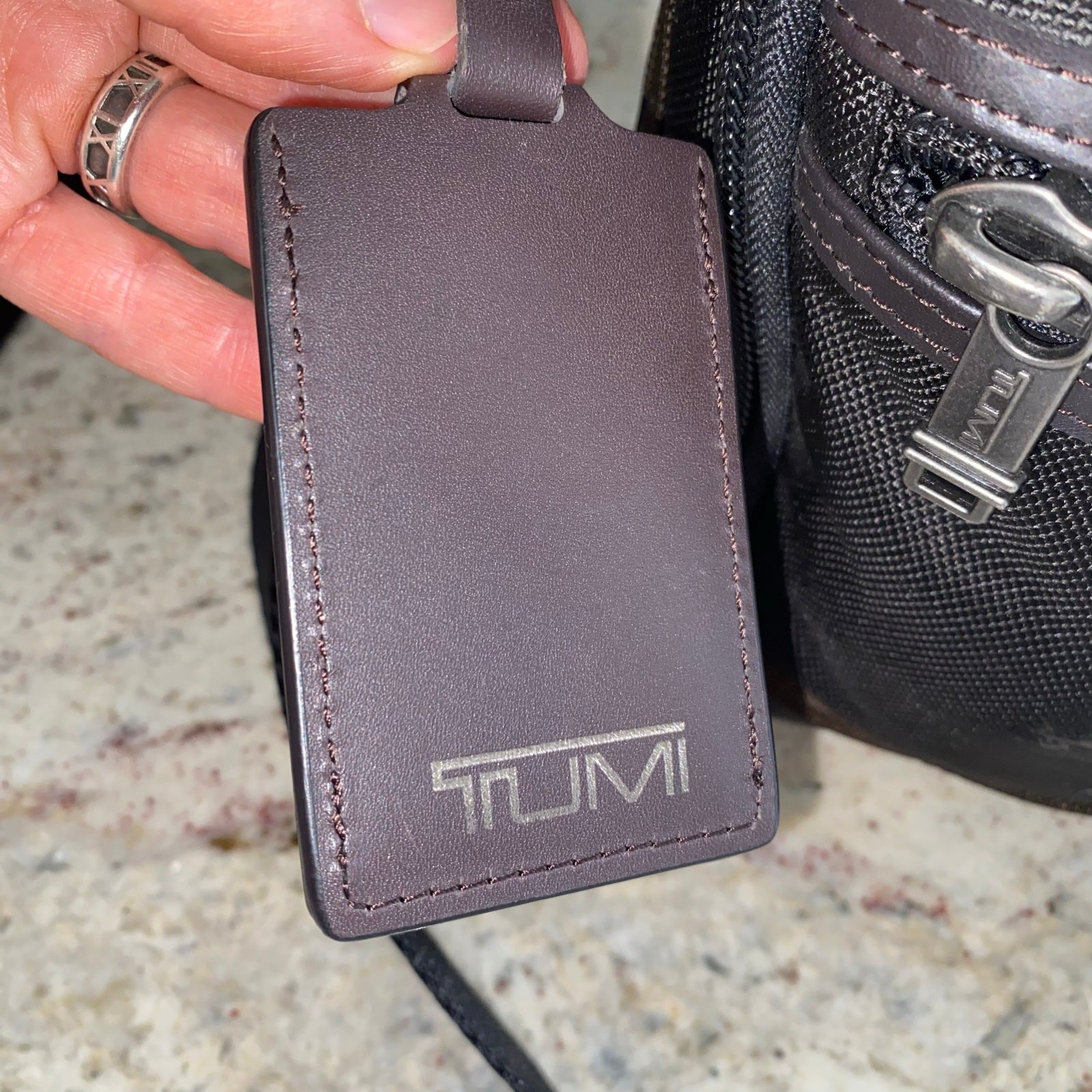 TUMI $399 Alpha Bravo Andersen Slim Commuter Briefcase Black Brown EUC