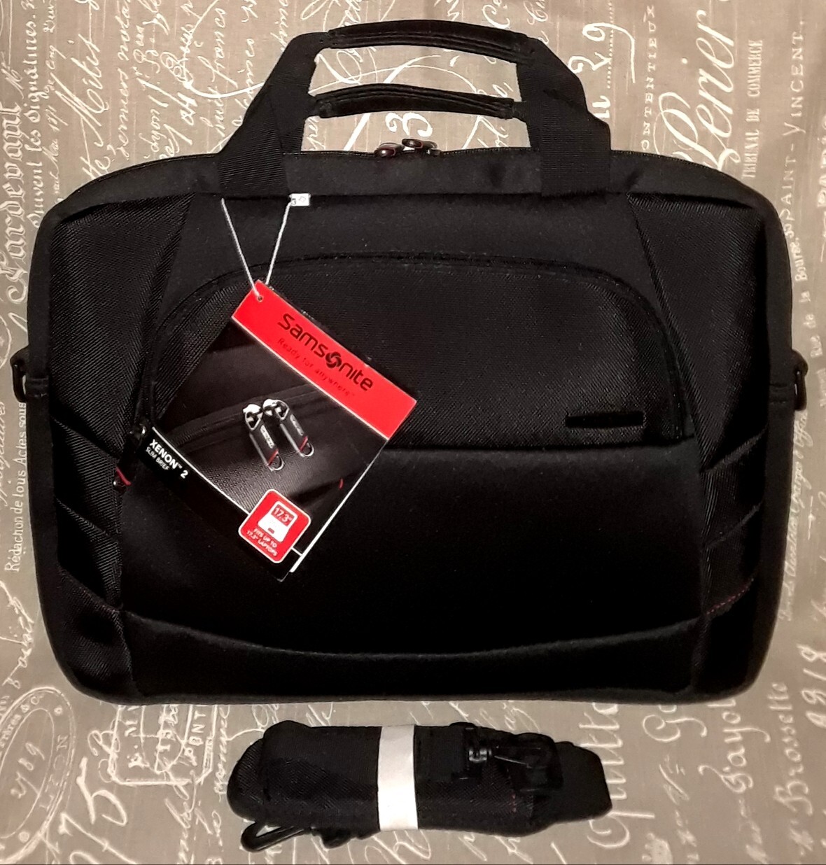 SAMSONITE XENON 2 Black Lightweight Nylon Messenger Crossbody Laptop Padded Bag