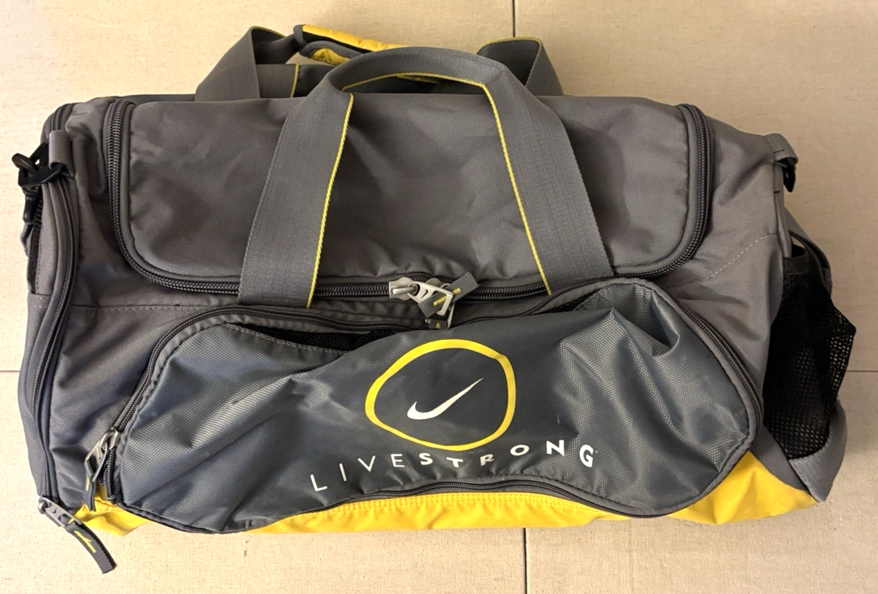 Nike Livestrong Training Duffel Bag – Large 23 x 12