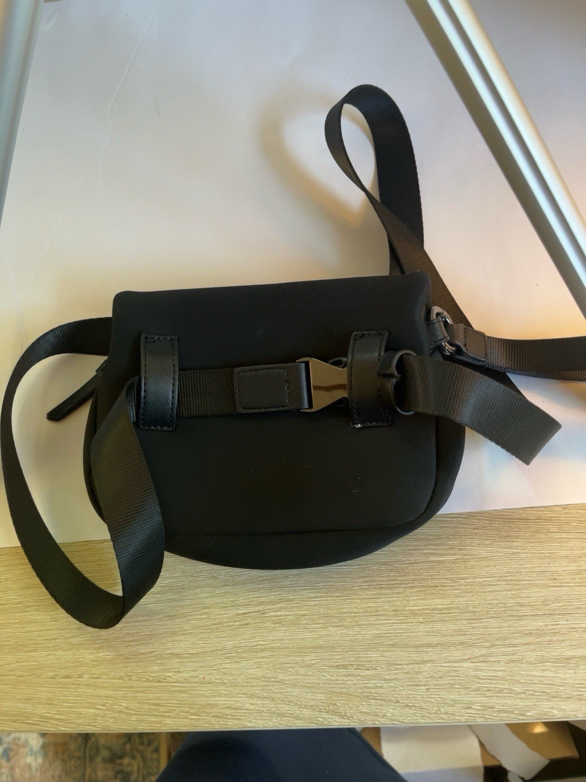 Black Neoprene Belt Bag Fanny Pack Crossbody Adjustable Strap Zip Pocket Unisex