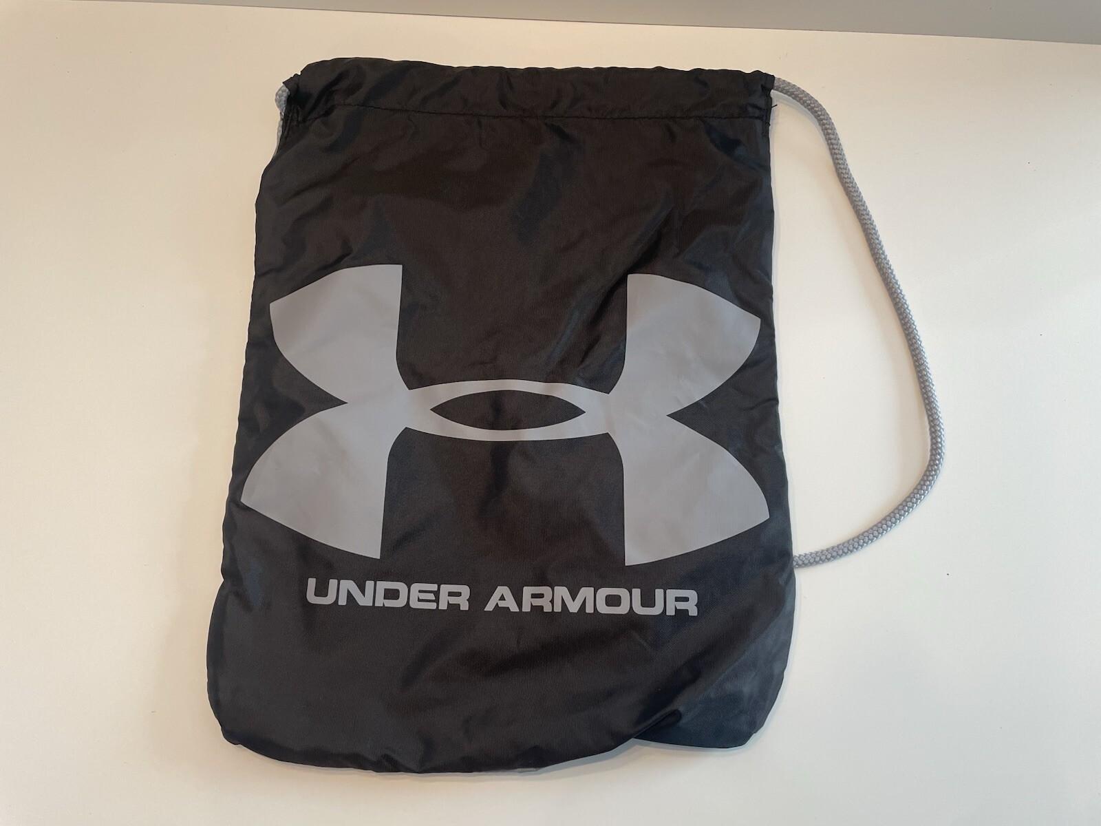 Under Armour 1240539 UA Ozsee Sackpack Drawstring Backpack Sack Pack Gym Bag