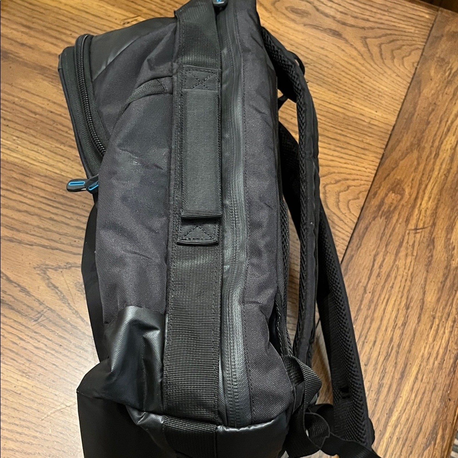 Samsonite Outlab Black and Blue Backpack