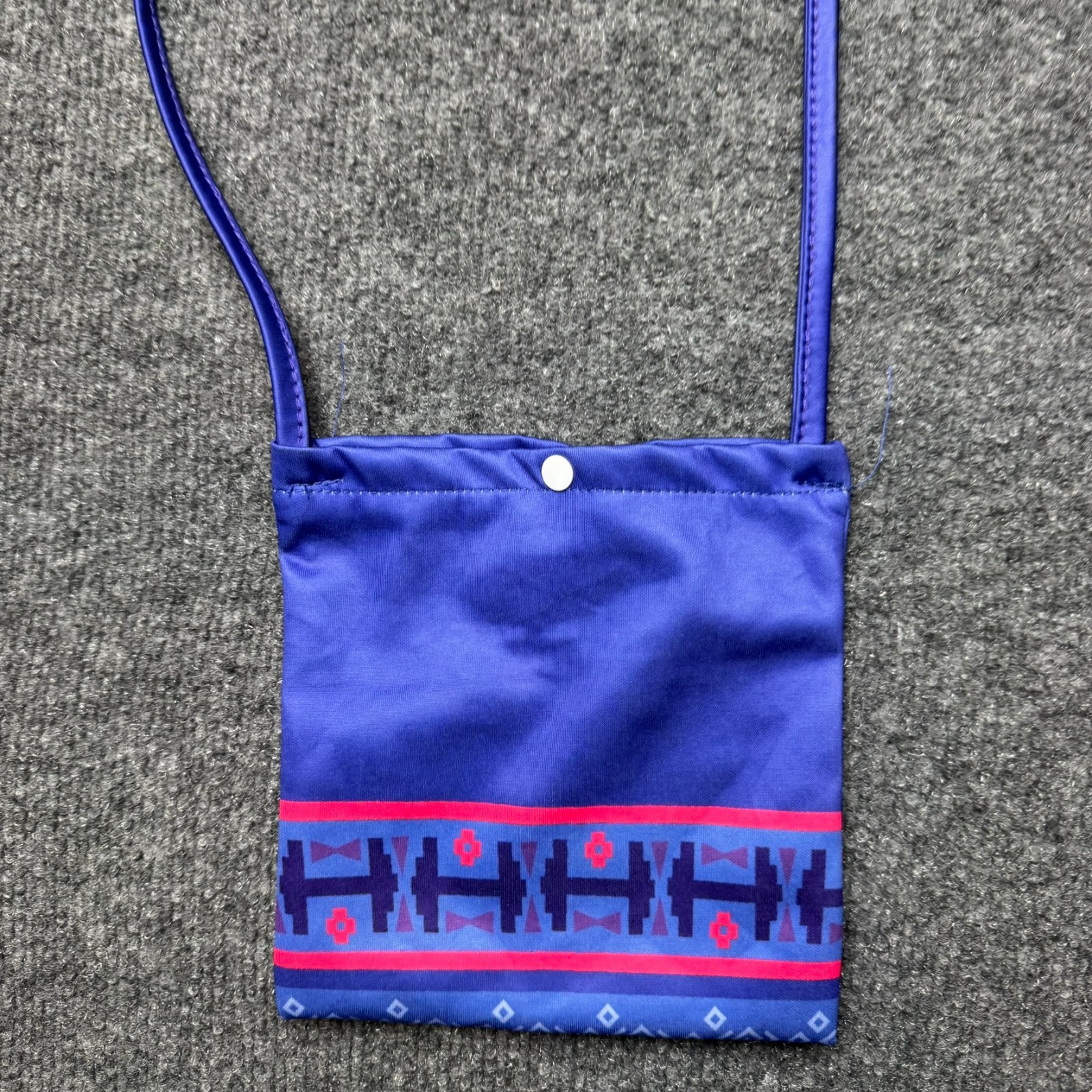 Men Pendleton Blue Geometric Aztec Print Small Crossbody Passport Snap Pouch BAG