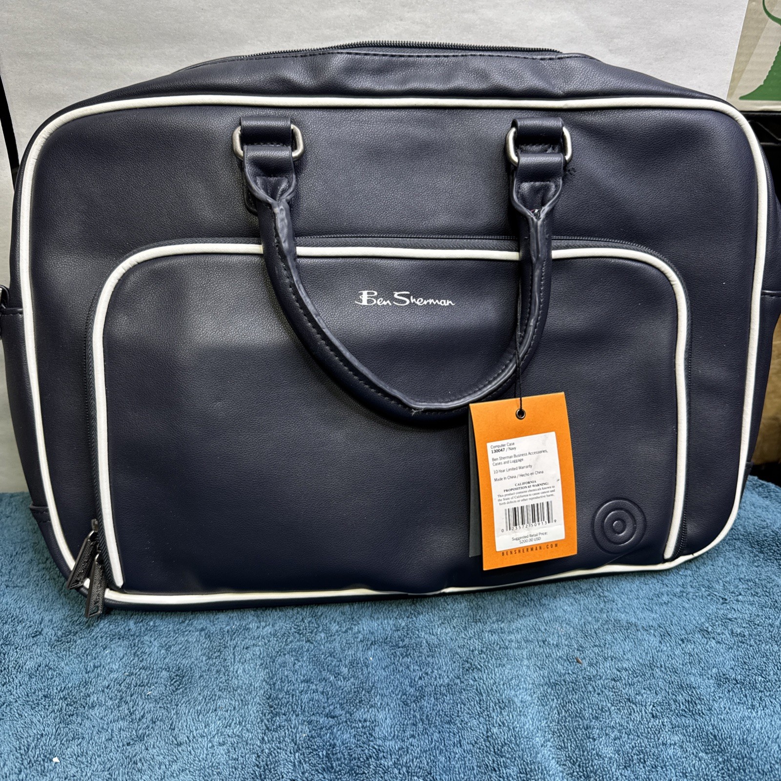 Ben Sherman Bag NAVY With White Piping. Top Zip Computer/Shoulder Bag