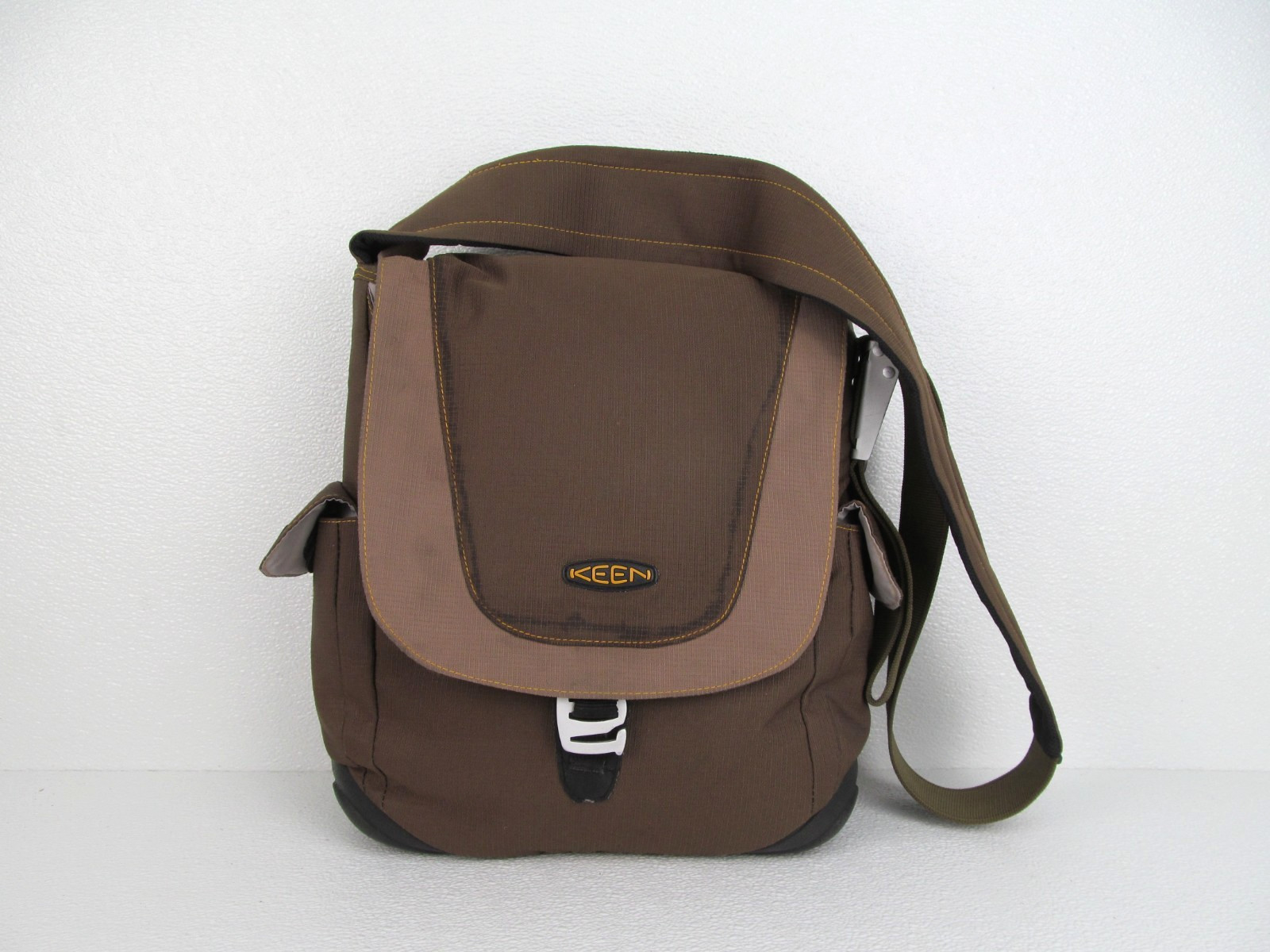 Keen Hybrid Oswego Transport Hybridlife Crossbody Messenger Shoulder Bag