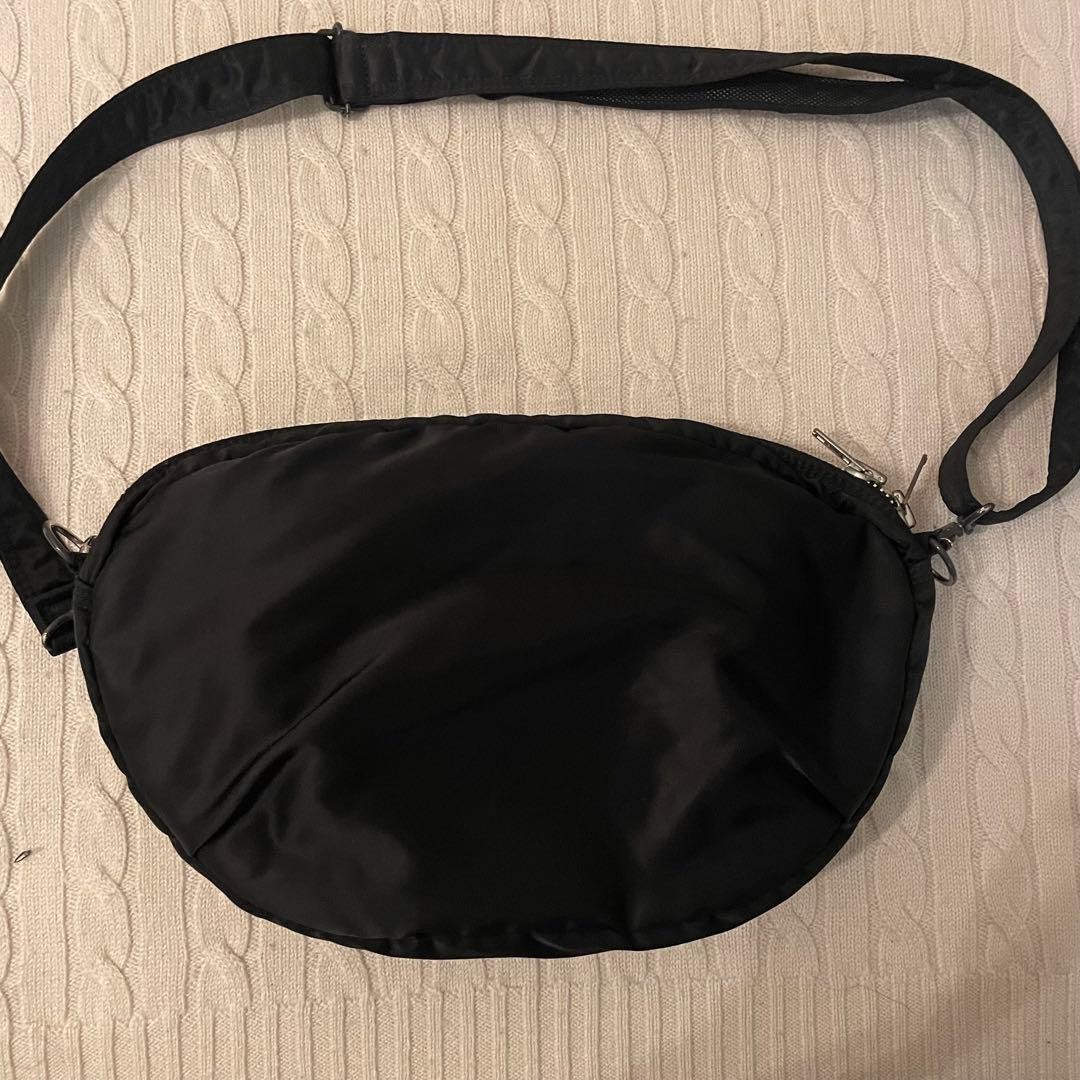 Authentic PORTER YoshidaBag Black Nylon Oval Shoulder Bag 21cm x 32cm x 9cm