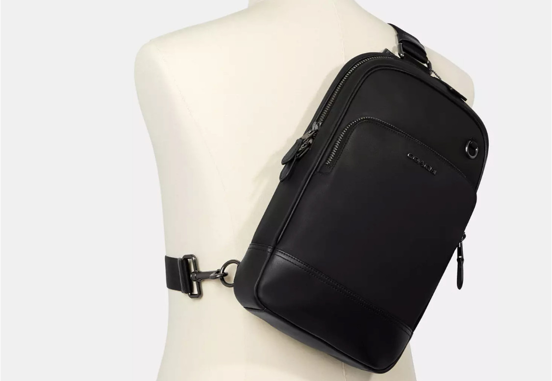 AUTH Coach #C2931 Graham Black Leather Gunmetal Men’s Unisex Sling Bag Crossbody