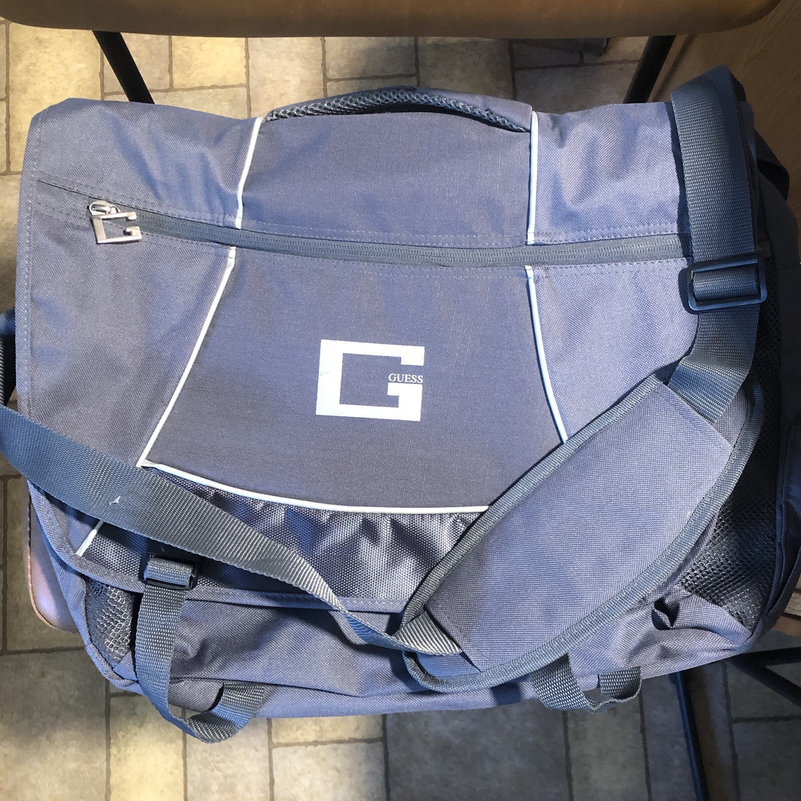 2006 Guess Urban Messenger Complete Carry On Bag Laptop Marciano Grey NWOT