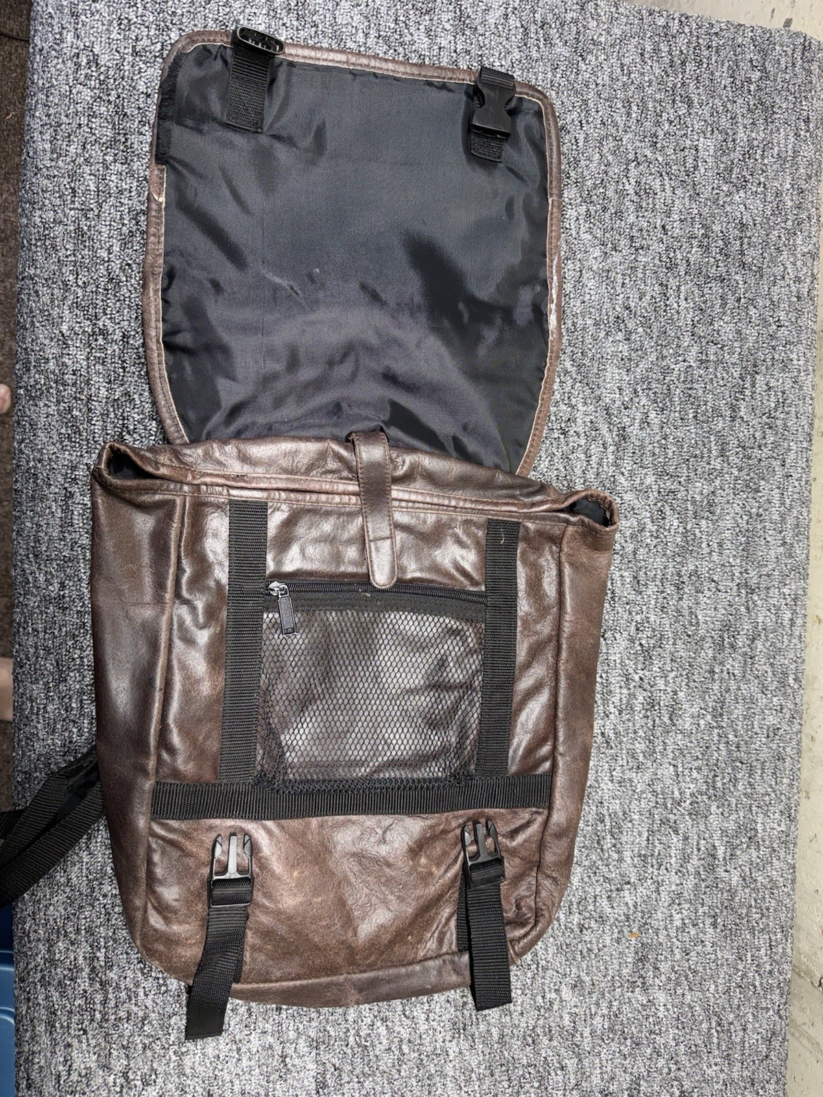 Wilsons Leather Black Leather Backpack Multiple Pockets Roomy Main Section