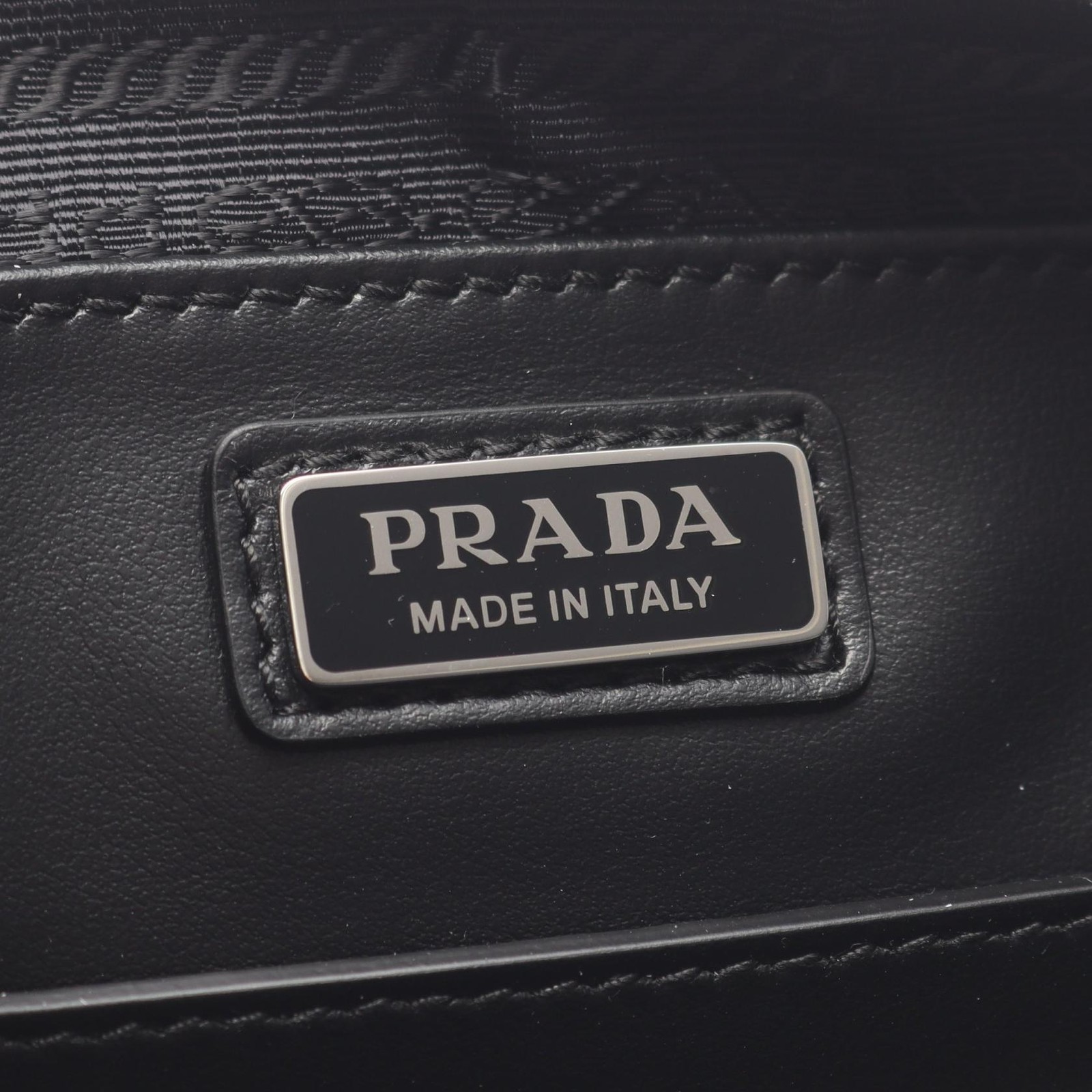 PRADA BRIQUE Brique Shoulder Crossbody Bag 2VH1739Z2F0002 Saffiano leather NEW
