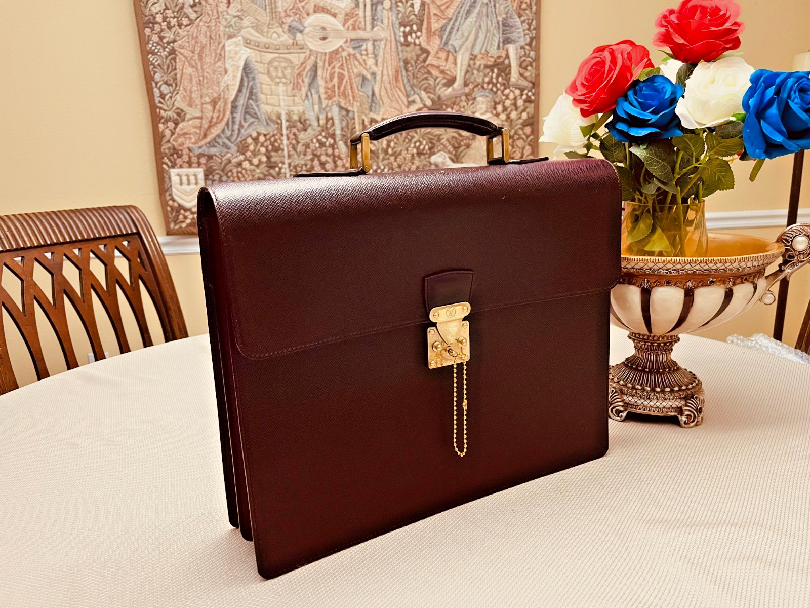 LOUIS VUITTON Serviette “MOSKOVA” Taiga Leather Briefcase / Satchel – France