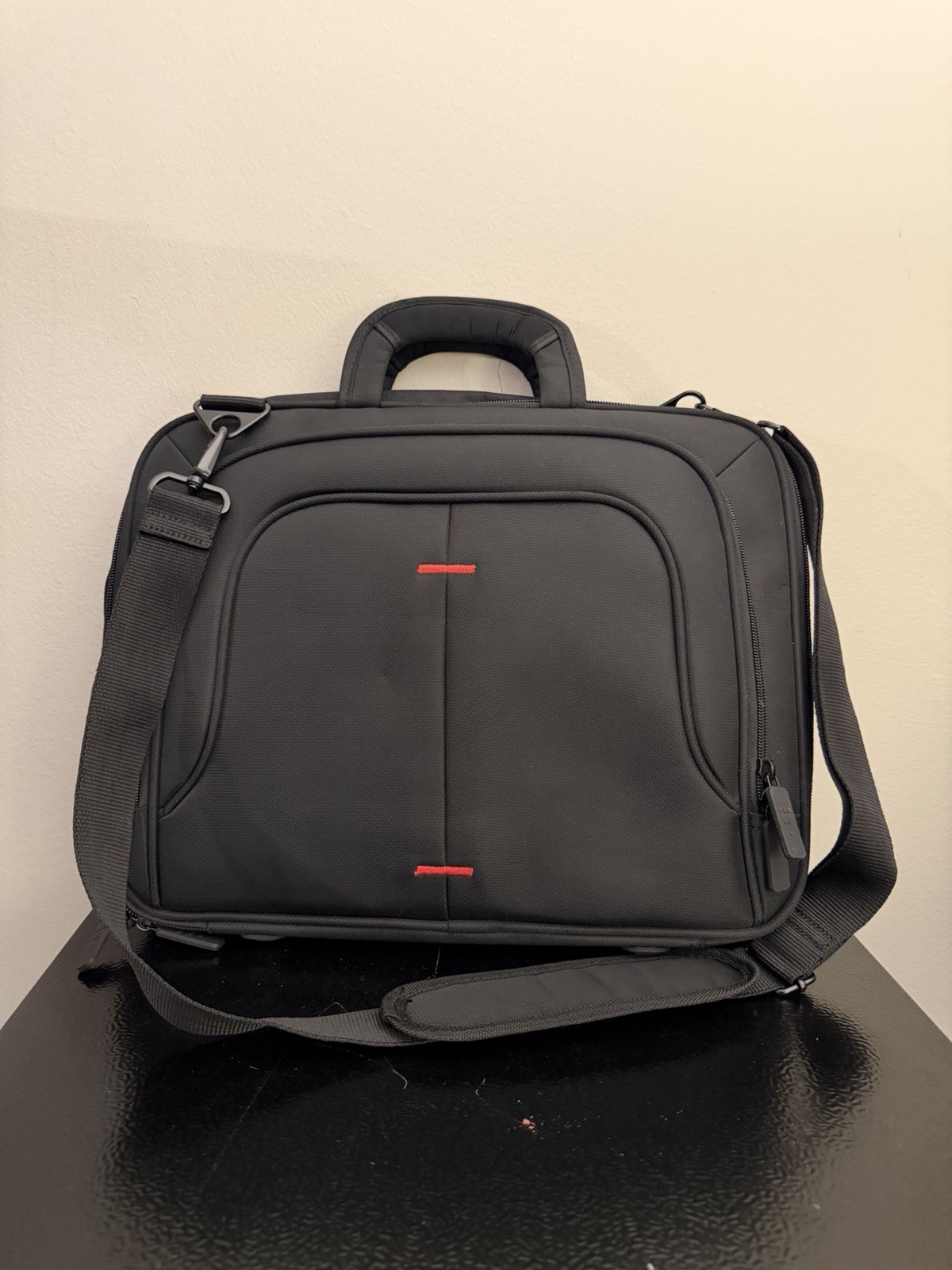 Eco Style Black Laptop Messenger Bag Briefcase 15.6″Eco-Friendly Business Travel