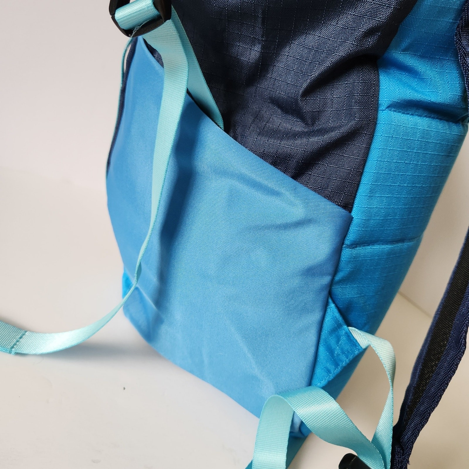 Hoka One Ocean Mist Backpack Drawstring Cinch Sack Blue Running Gym Bag Runners