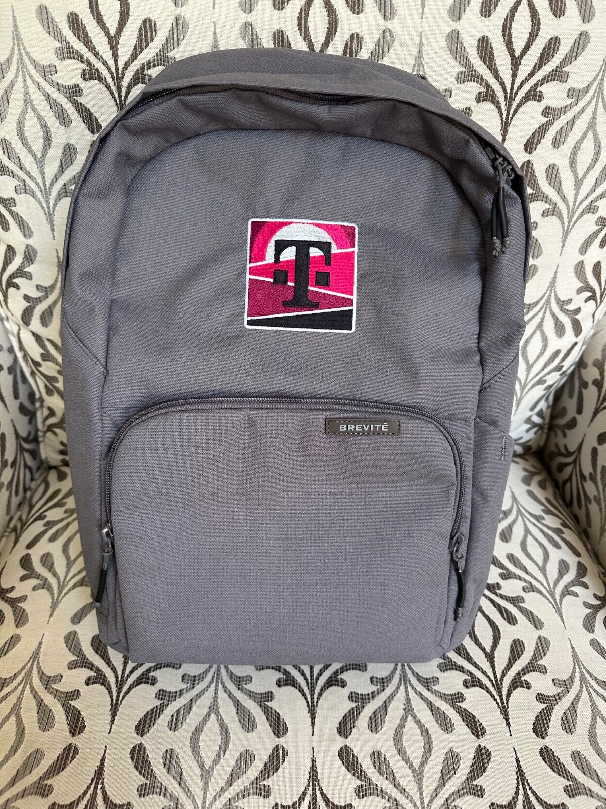 Brand NEW – Brevitē Backpack with T-Mobile Logo – Gray & Magenta Pink