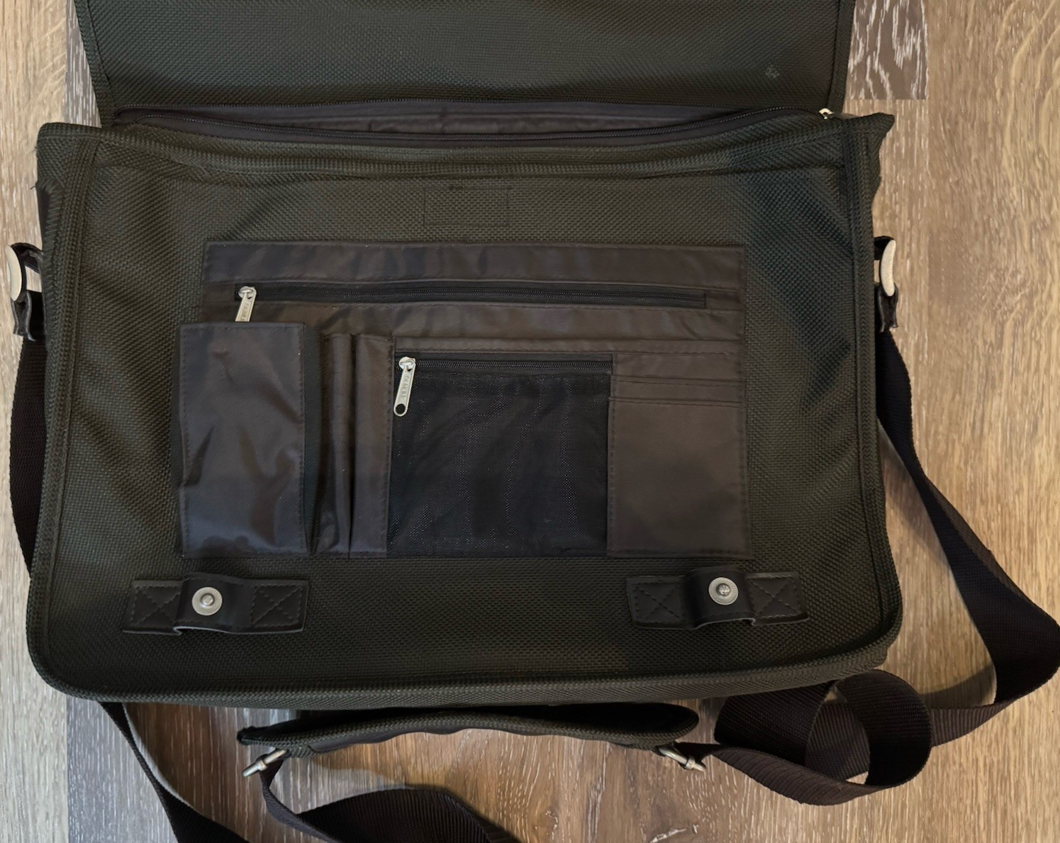 Khaki Green Thick Canvas Computer, Work Bag Strong Heavy Latch’s Lots Pockets