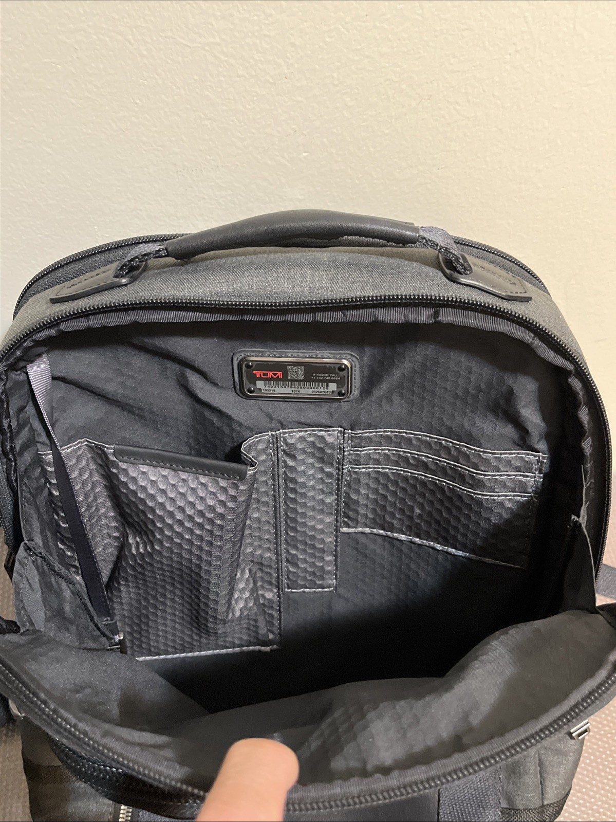 Tumi Alpha Bravo Davis Backpack Laptop Carry Bag Nylon Leather 232682GT3 – EUC