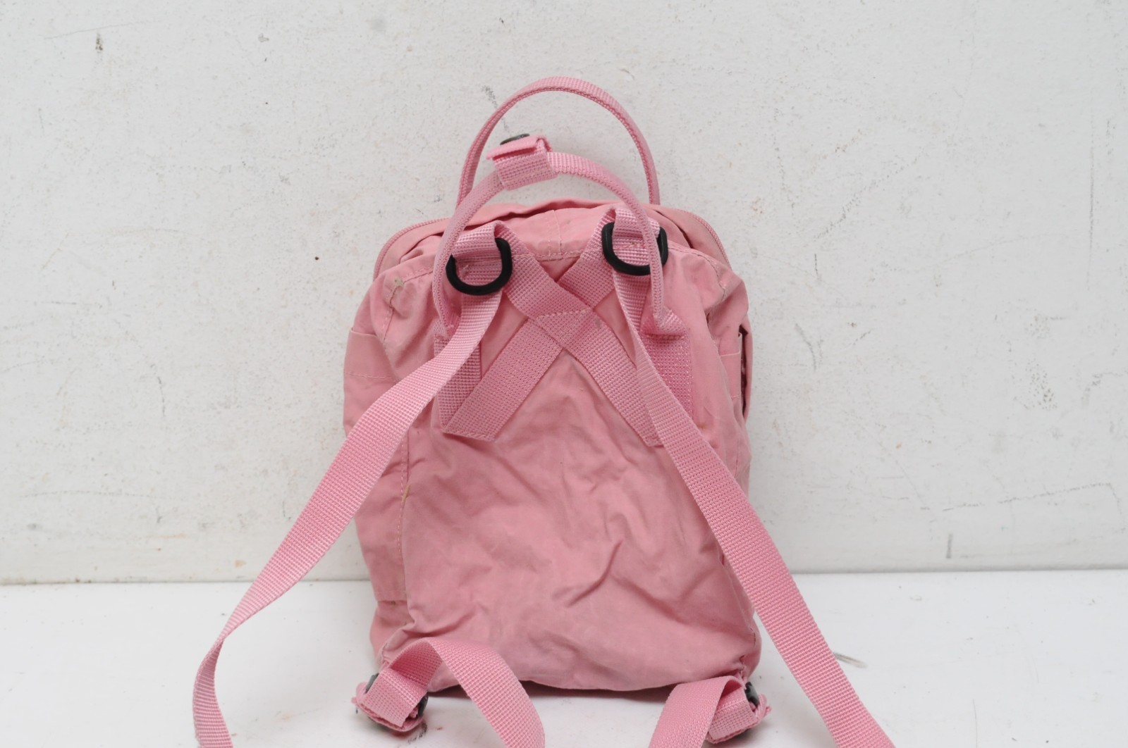 Fjallraven Kanken Mini Backpack Pink