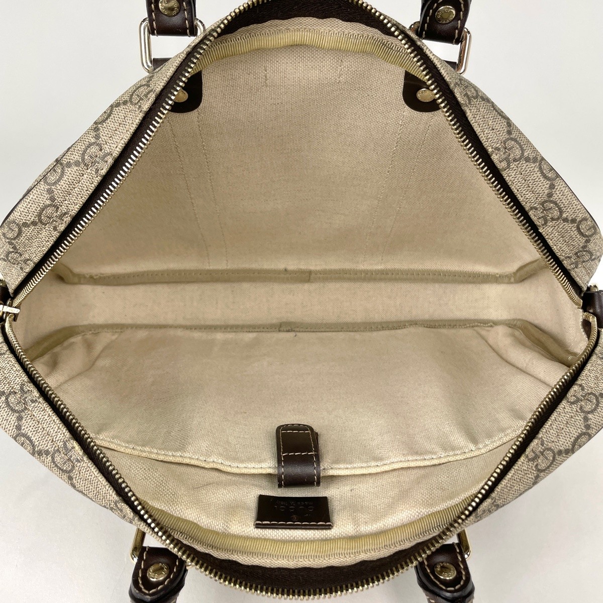 GUCCI GG Pattern Briefcase Briefcase Briefcase Coated canvas Beige Brown 322…