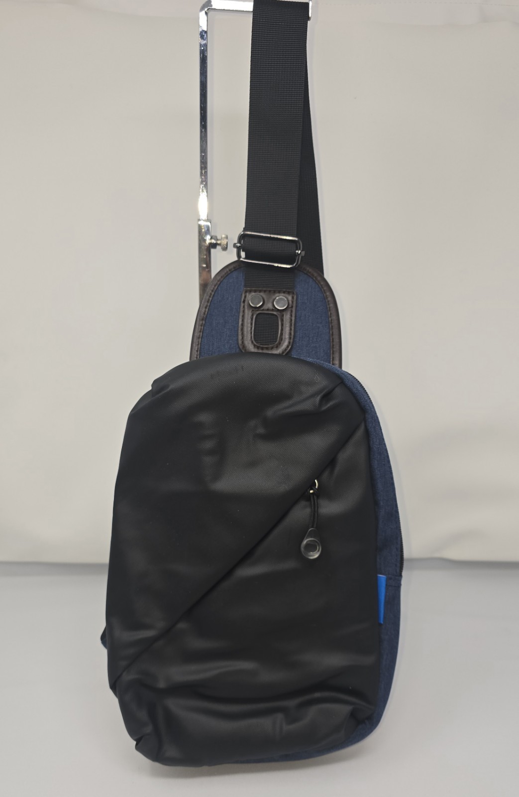 Poso Chest/Sling Bag Black/Blue 10.5x2x6.5″, Strap W1.5, L56.5