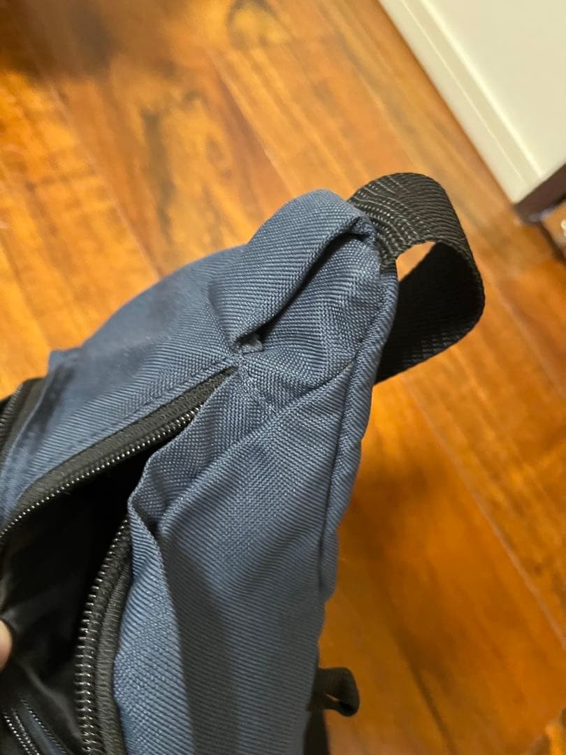 Carhartt x Used Body Bag Navy Blue 19X28X10Cm Men Rare Workwear Model Collabora