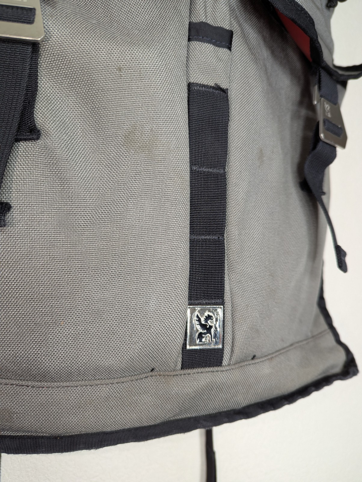 Chrome Industries Orlov Rolltop Backpack – Gray – Commuter Bag w/ Pouch