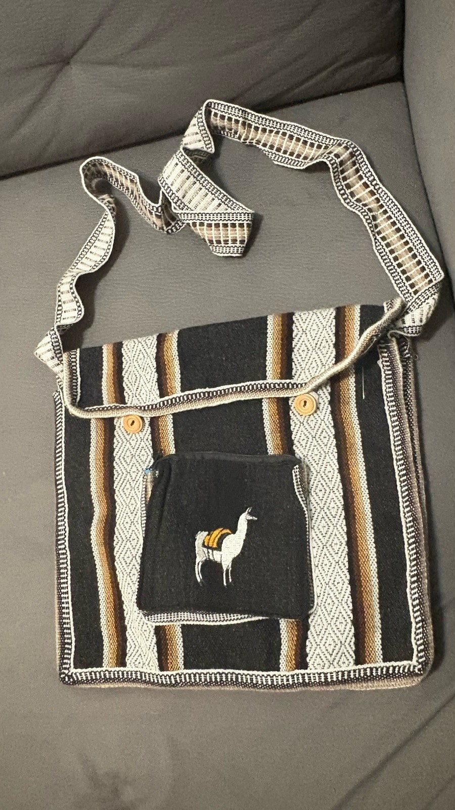 Peruvian Natural Colored Crossbody Bag – Multicolor, Pocket. Buttons