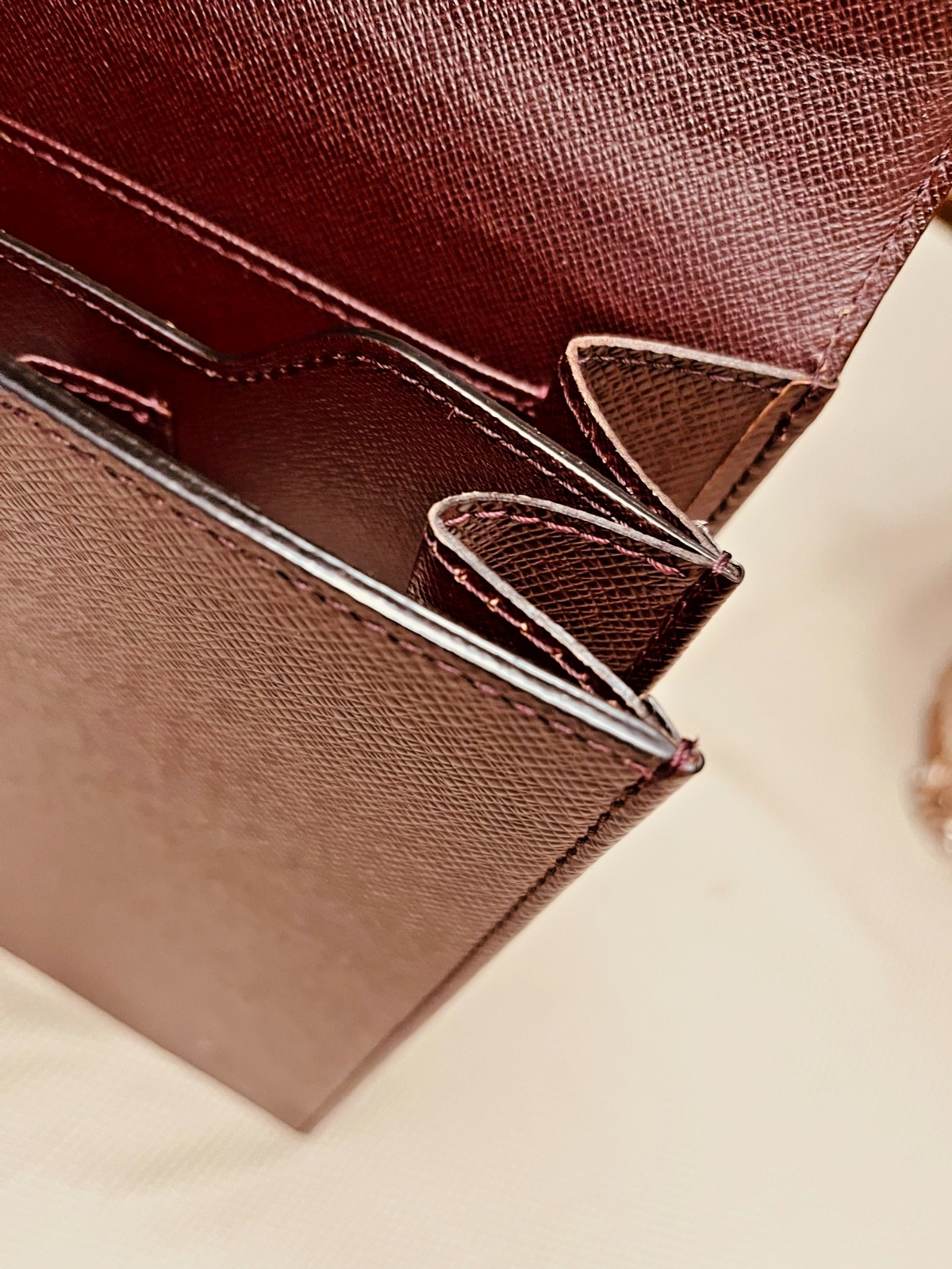 LOUIS VUITTON Serviette “MOSKOVA” Taiga Leather Briefcase / Satchel – France