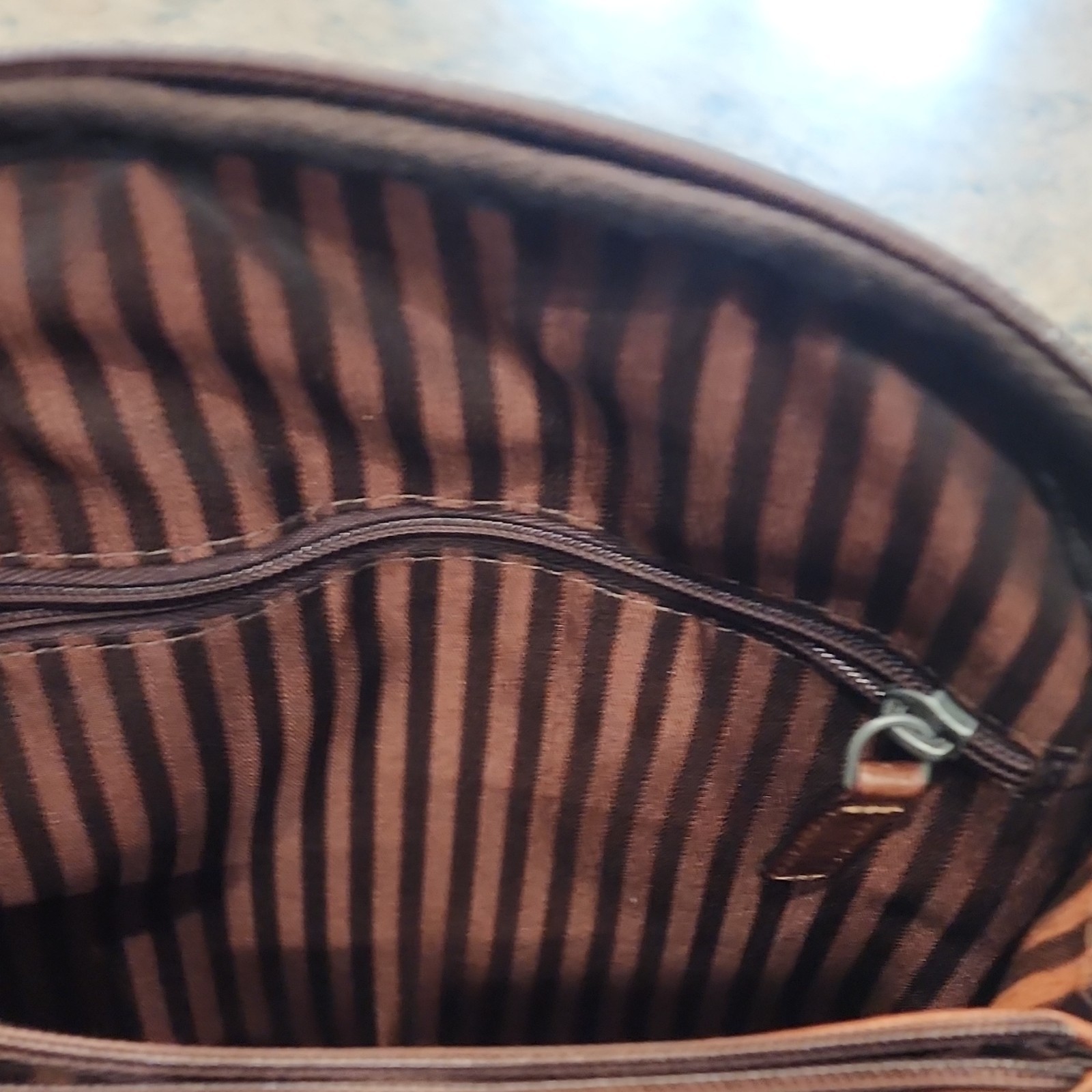 Jack Georges Brown Zip Backpack Leather w/ Striped inside Pattern Men’s 10×10