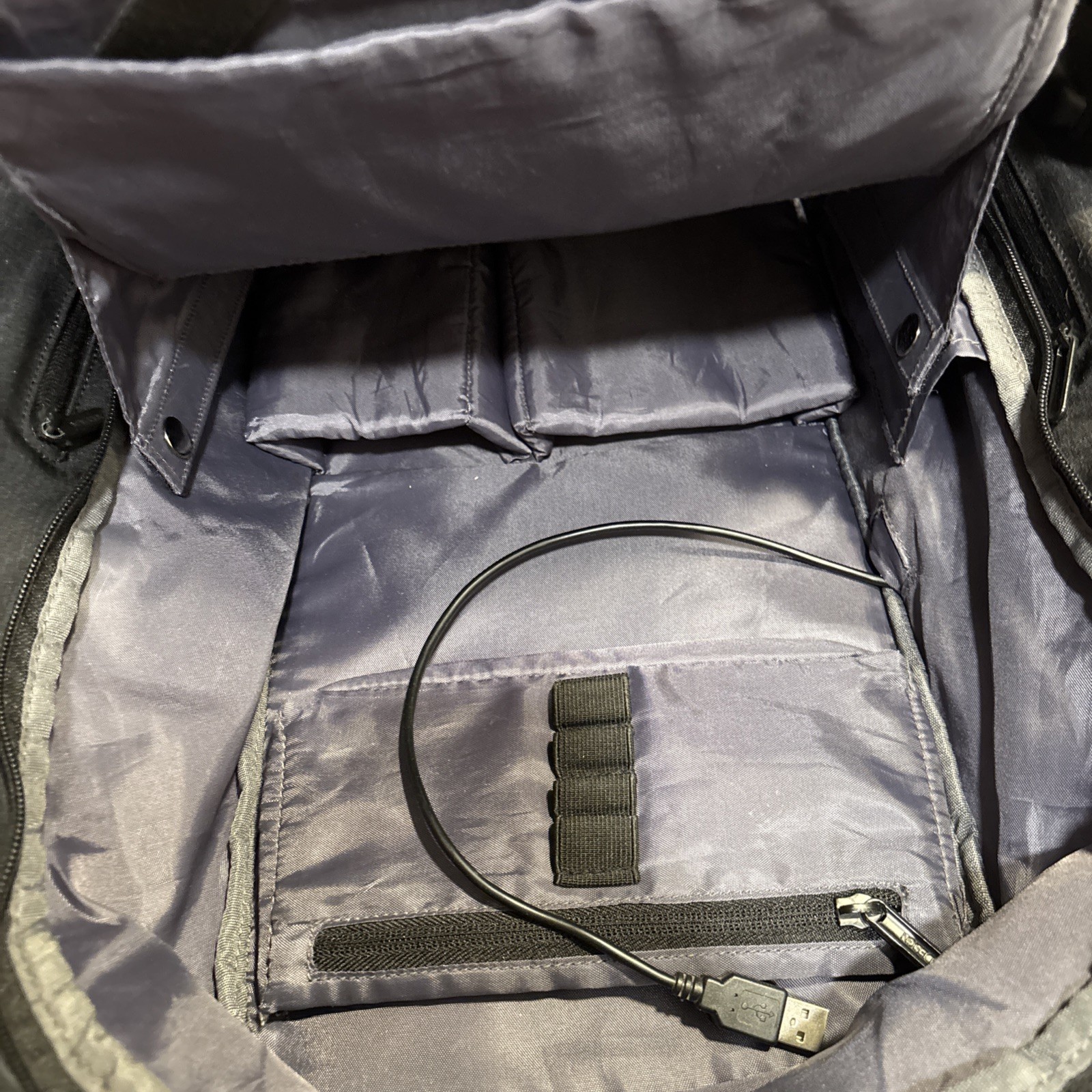 XD Design Backpack Laptop Bobby Compact Anti-Theft USB Black Unisex Bag