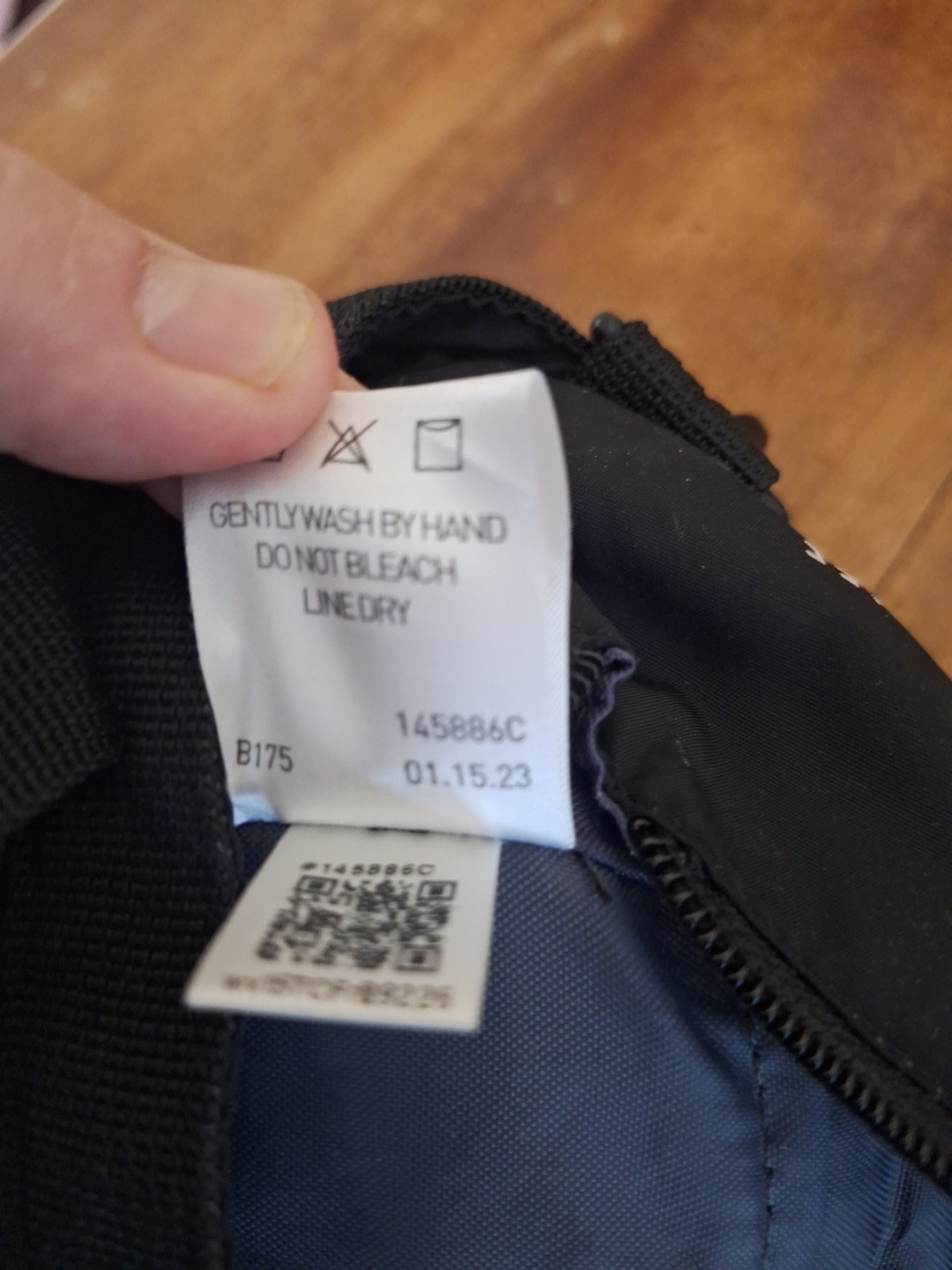 ADIDAS Small Black Crossbody Bucket Bag. 6x8x11″. 3 Stripes