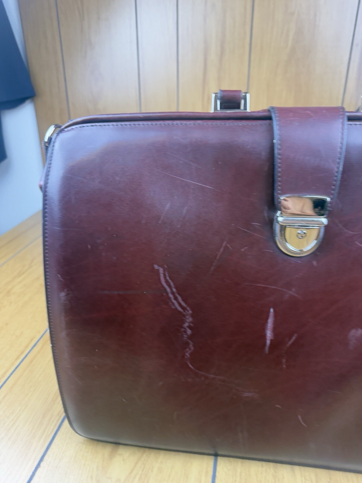 Jack Georges Elements Classic Leather Briefbag Briefcase Laptop Case With Lock