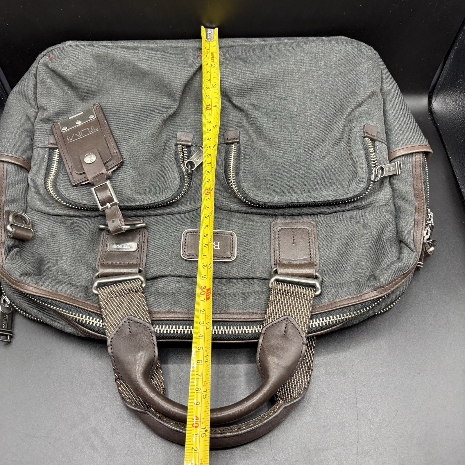 Tumi Alpha Bravo Everett Essential Tote Duffle Carry Bag Gray Brown 22640ATH2