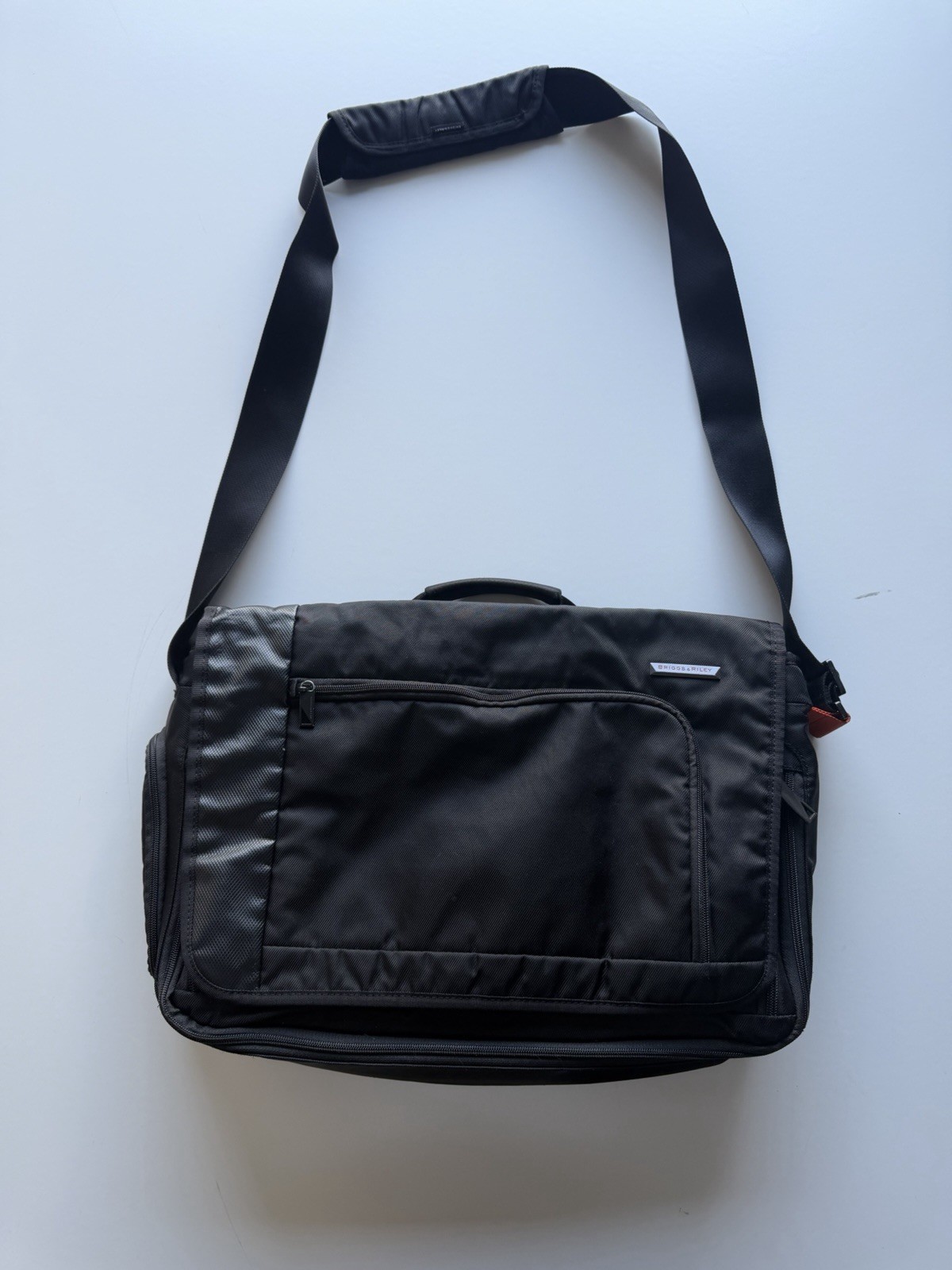 Briggs & Riley Verb Dispatch Messenger Expandable Laptop Bag Travel EXCELLENT