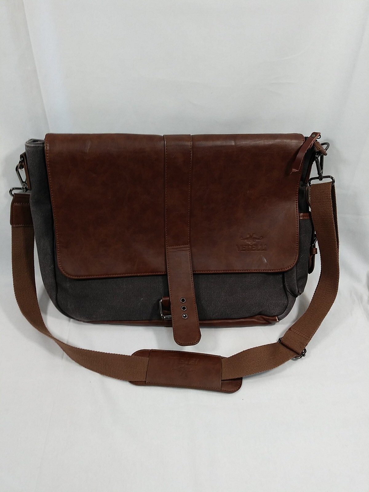Vetelli Laptop Computer Messenger Tablet Bag with Scratch Protection Lining