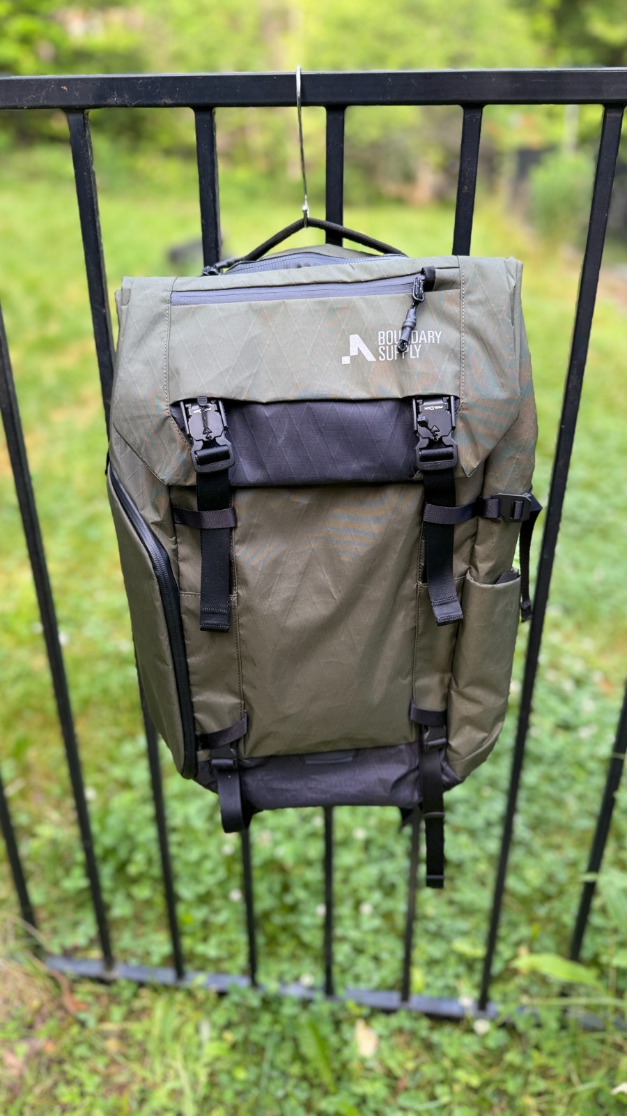 Boundary Supply Errant Pro X-PAC Olive With Divider Floor Excellent Condition