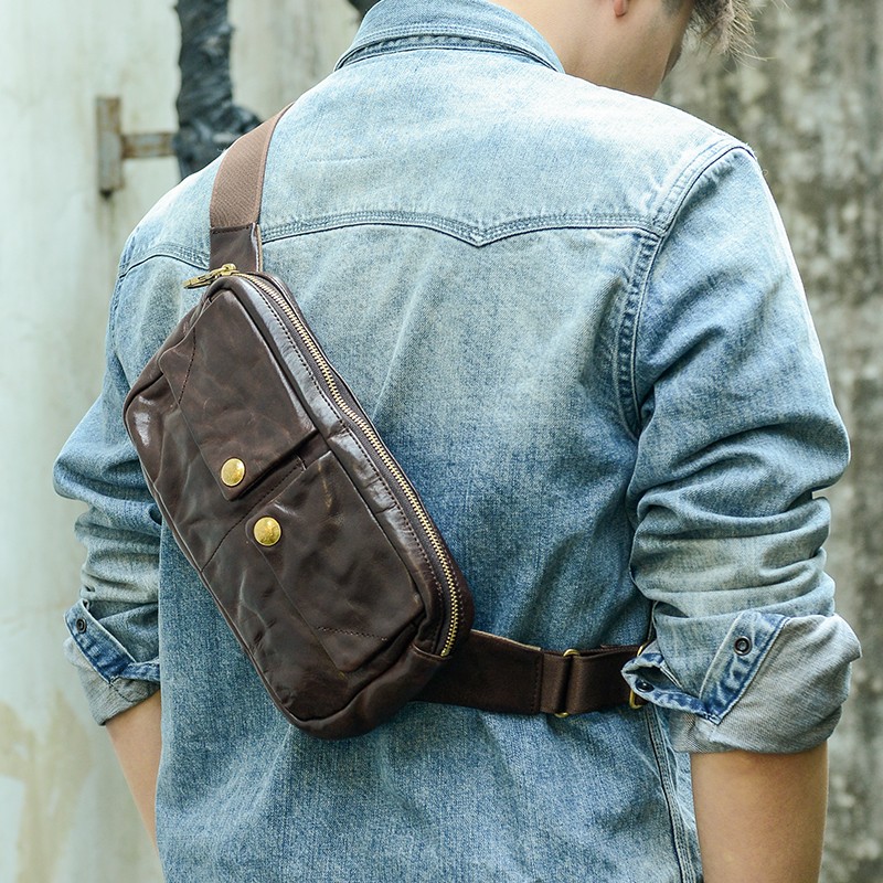 Close-fitting Design With Cowhide Covering