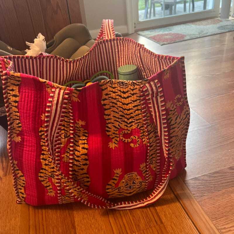 Indian Pink Tiger Printed Quilted Shoulder Bag Women’s Beach Cotton Handbag
