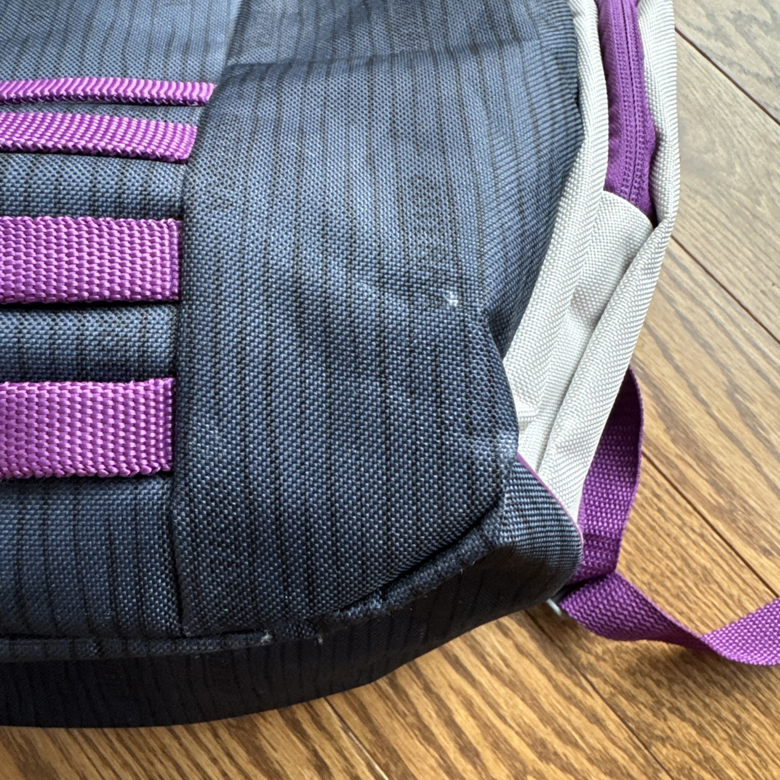 Doterra Backpack Gray Purple White Adjustable Straps Zippered Pockets Rare Large