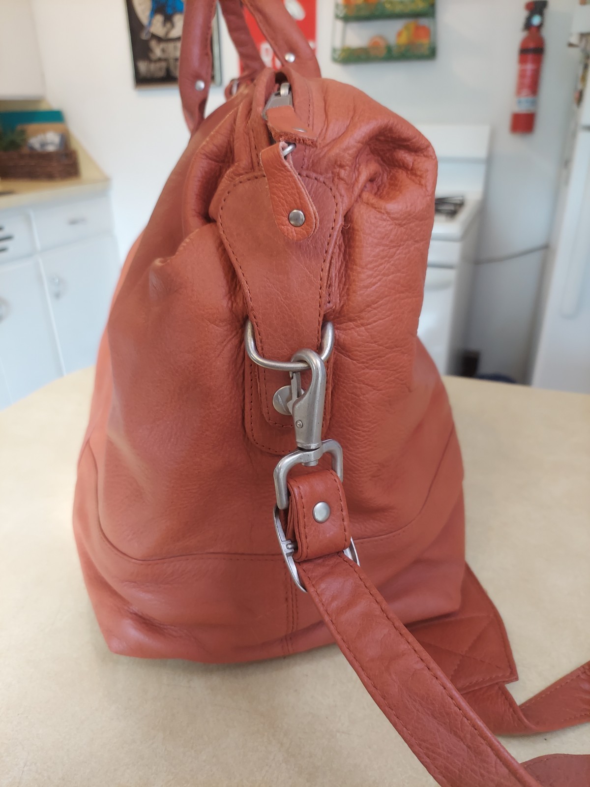 Cheeseburger In Paradise Canyon Outback Leather Large Duffle Travel Bag Brown