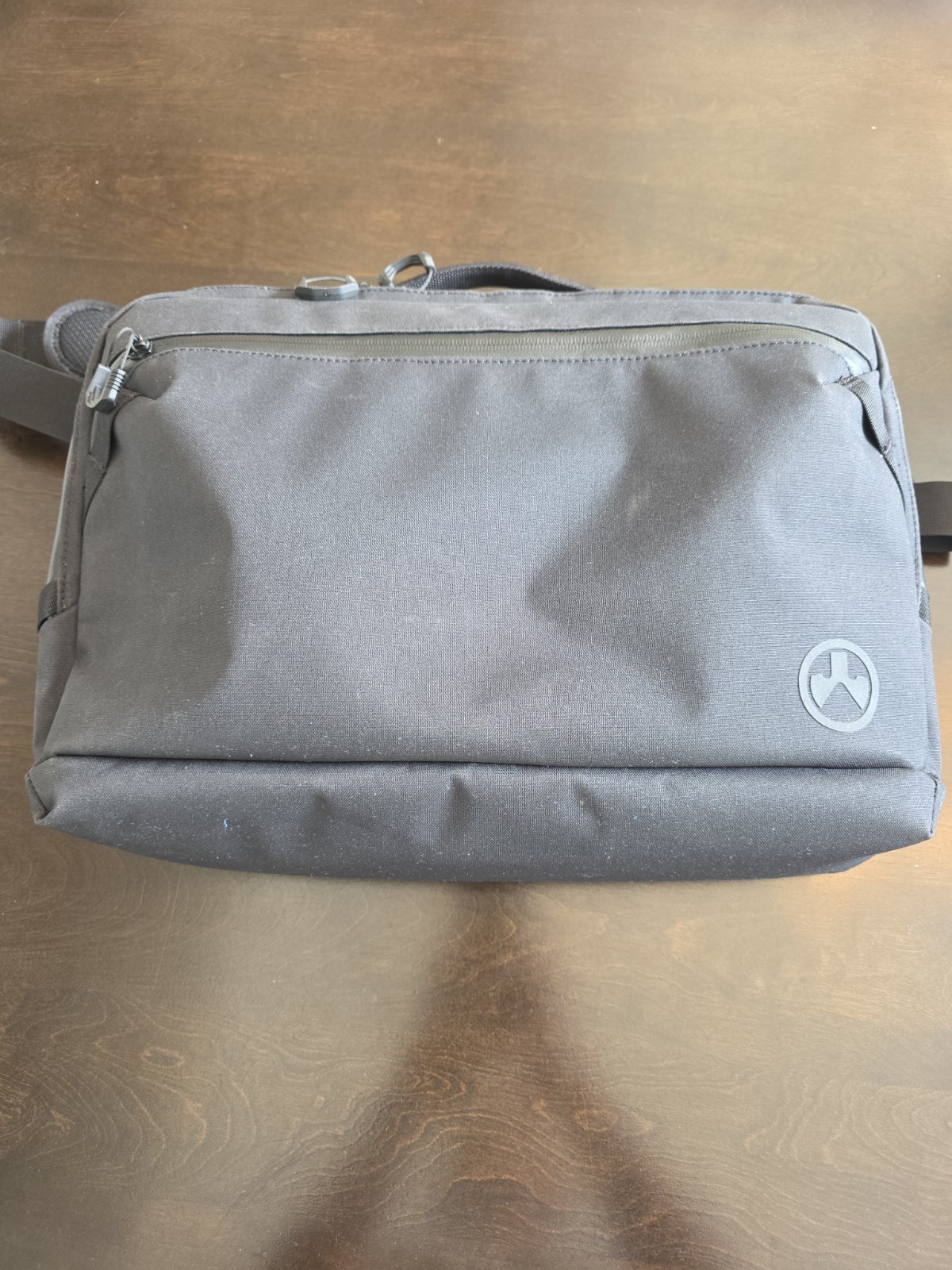 Pre-owned good condition. Magpul EDC Messenger Bag. Black.