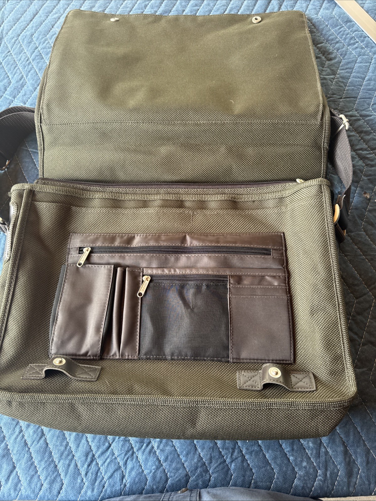 Khaki Green Thick Canvas Computer, Work Bag Strong Heavy Latch’s Lots Pockets