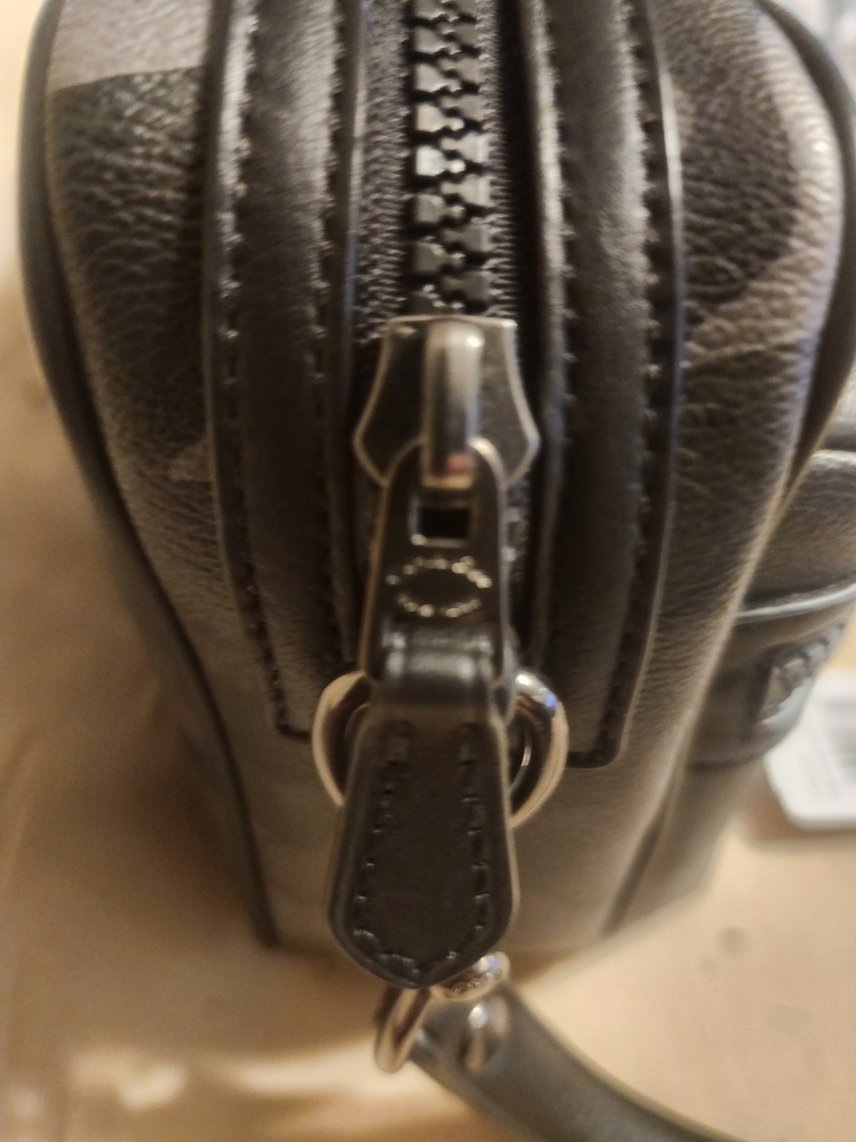 COACH TERRAIN POUCH IN SIG CANVAS WITH CAMO PRINT ( COACH F79776) NWT!