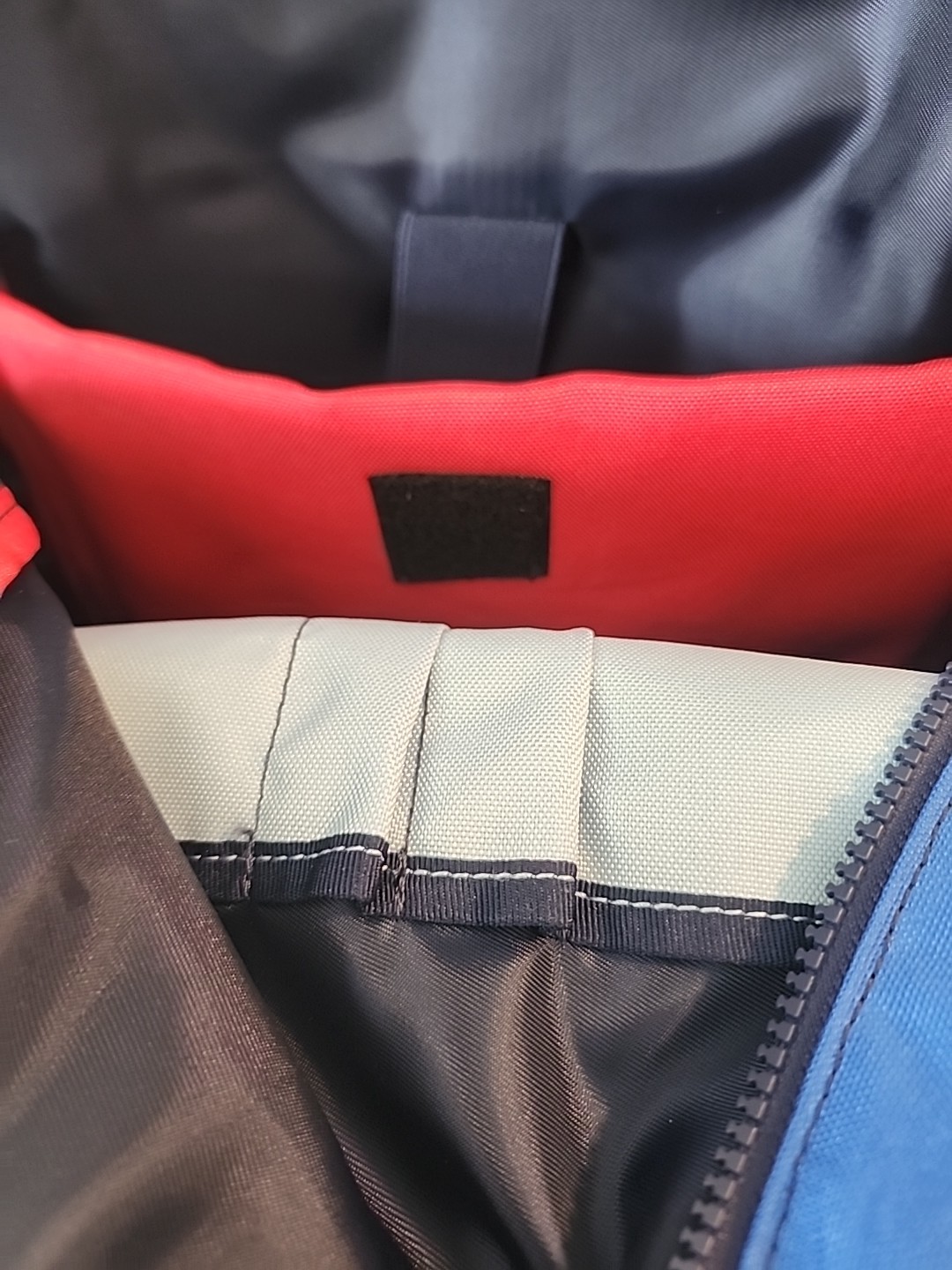 Vineyard Vines Tech Backpack Color Block Red Navy